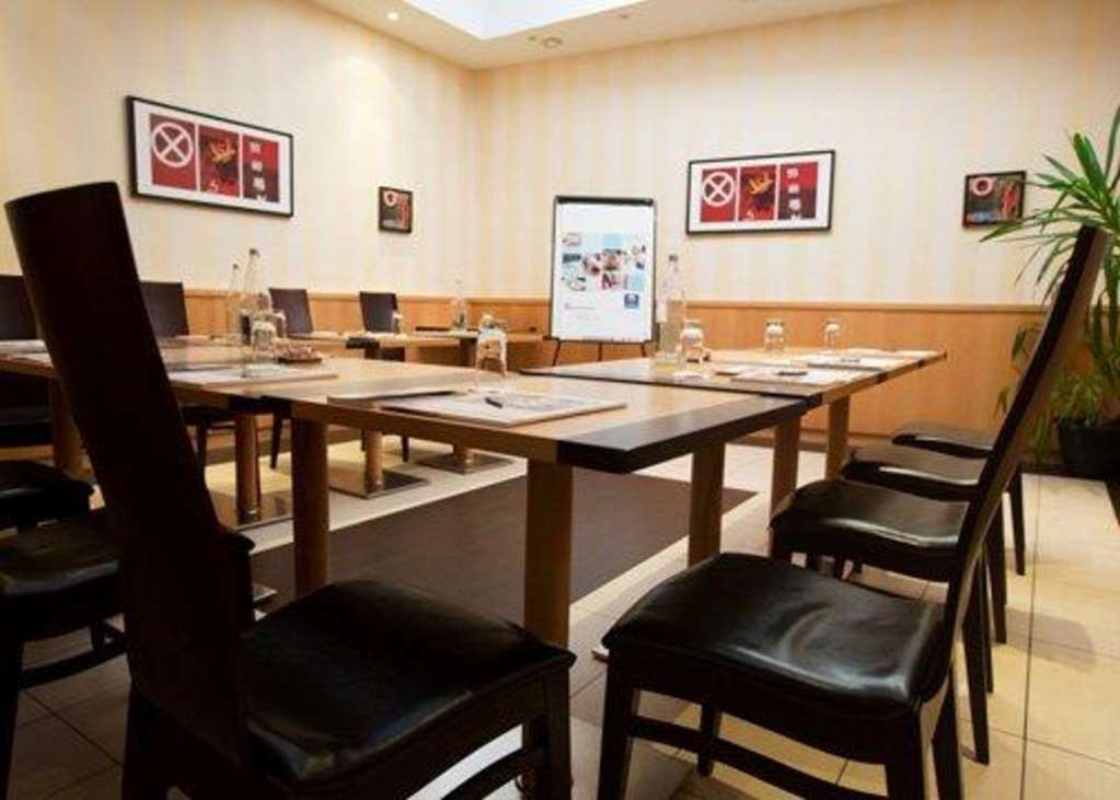 迪纳尔巴尔莫勒尔舒适酒店 设施 照片